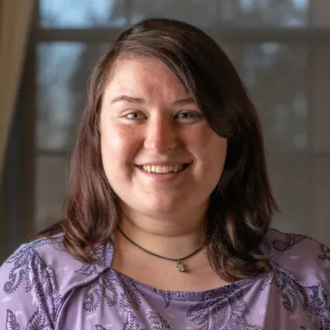 Headshot of Liz Erskine